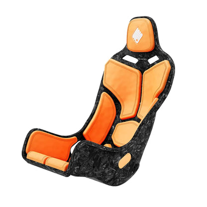 SIMGASM Atlas Formula seat with a Forged Carbon Look shell fitted with orange cushions in a front three-quarter view
